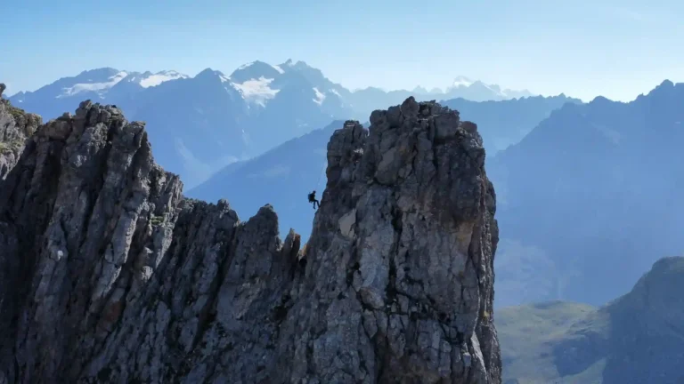 Arete_brui_fond